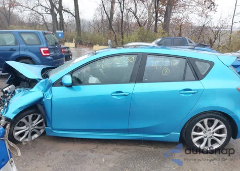 2011 Mazda Mazda3 S Grand Touring из США, поврежденный, VIN JM1BL1M51B1451592